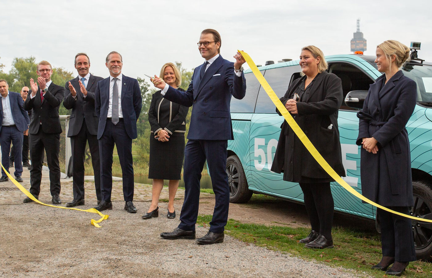 hat grundigt Vend om ERICSSON, TELIA AND PARTNERS TEST DRIVERLESS 5G-ENABLED ELECTRIC MINIBUS IN  STOCKHOLM